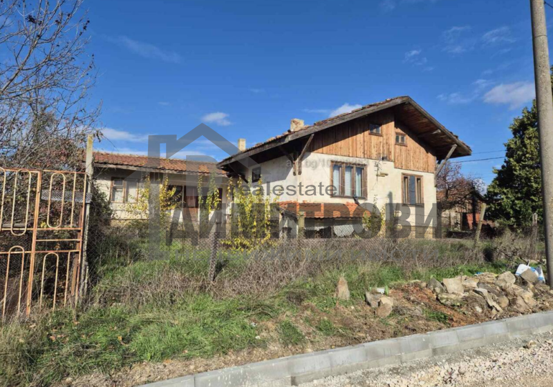 Продава КЪЩА, с. Аспарухово,…