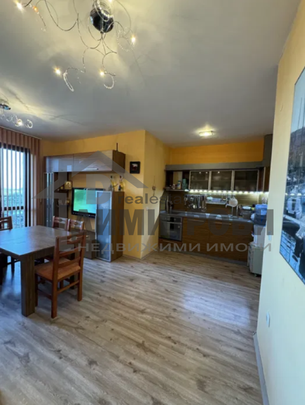 Тристаен апартамент…