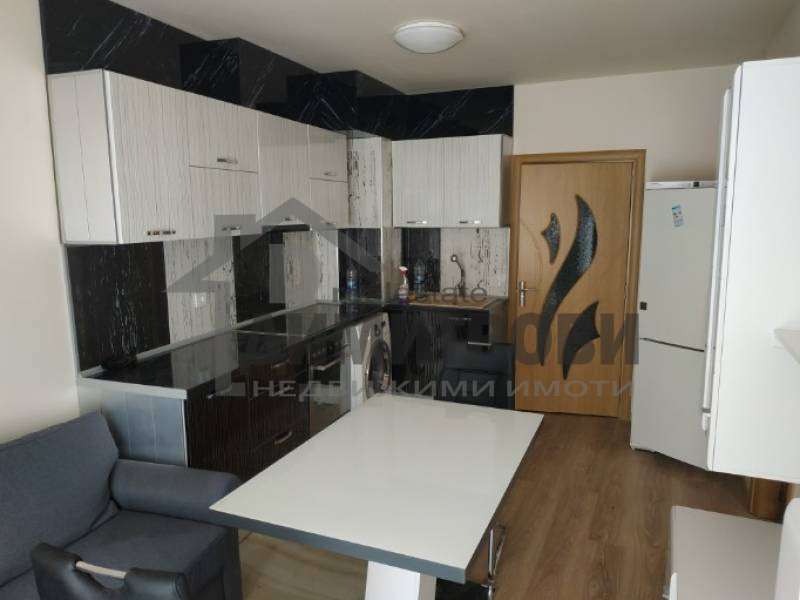 Дава под наем 2 -стаен,…