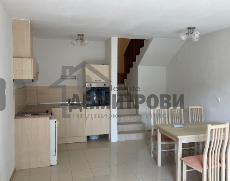 Продава КЪЩА област…