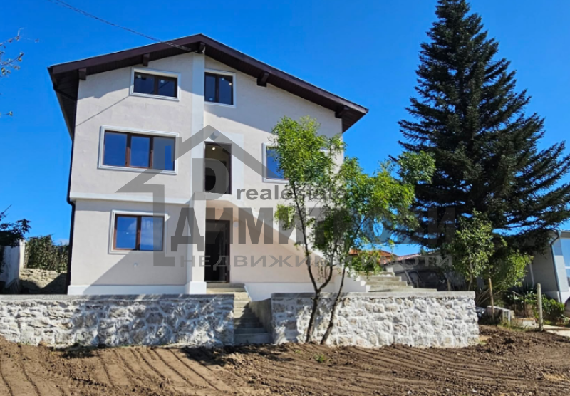 къща в село Осеново