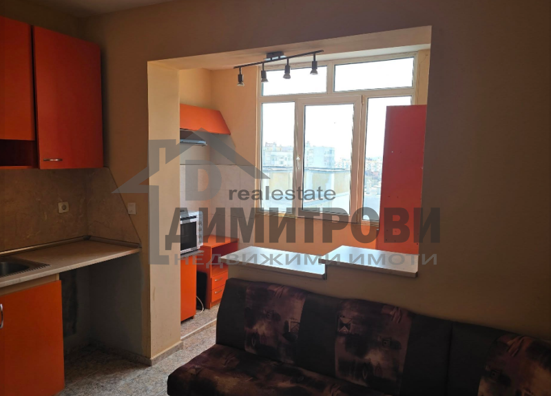 Продава 3-СТАЕН град…