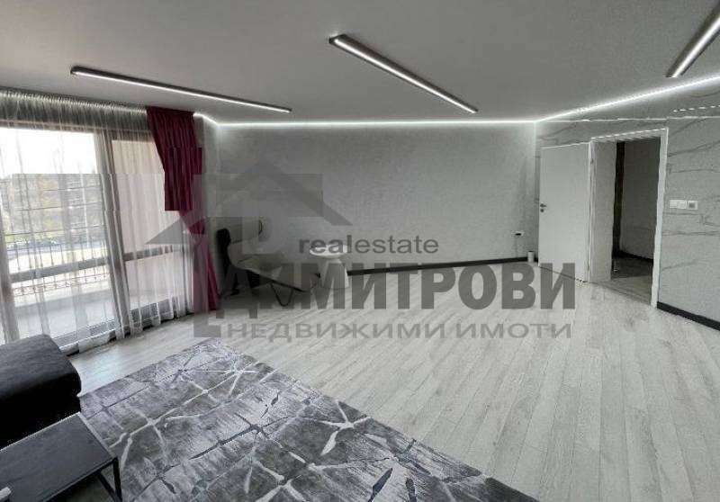 Продава 3-стаен апартамент,кв.…